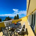 Frajona Apartmán Malinska