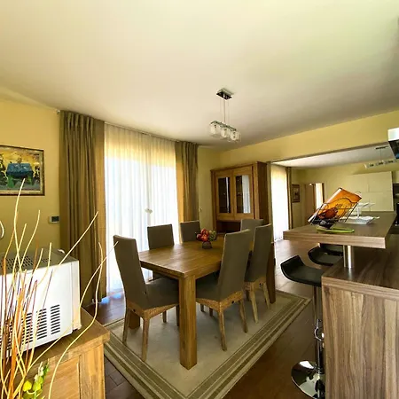 Frajona - 50m From The Malinska