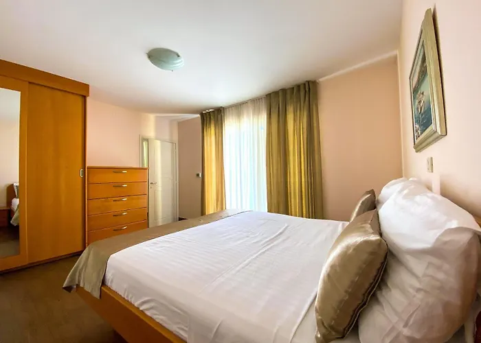 Апартаменты Frajona Малинска