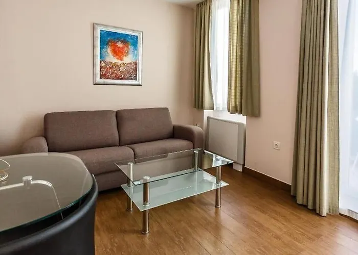 Frajona Апартаменты *