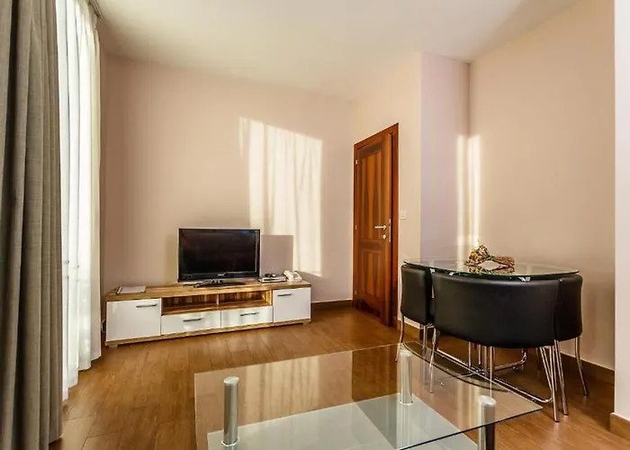 Frajona Апартаменты Малинска