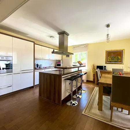 Apartment Frajona *