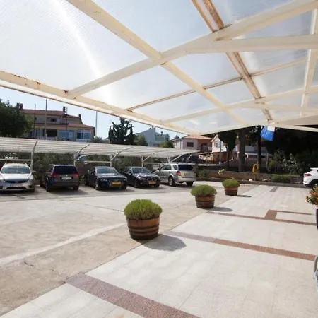 Apartment Frajona *